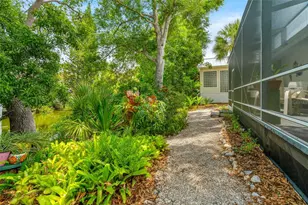 400 Tortuga Dr, Nokomis, FL 34275 - Photo 56