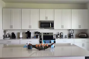 8146 St Kitts Cir, Englewood, FL 34224 - Photo 2