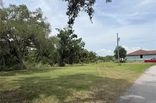 3208 16th Ave E, Palmetto, FL 34221 - Photo 4