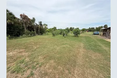 3208 16th Ave E, Palmetto, FL 34221 - Photo 12