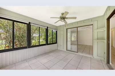 5010 Barrington Circle #2001, Sarasota, FL 34234 - Photo 38