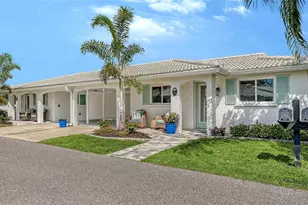 711 Spanish Dr S, Longboat Key, FL 34228 - Photo 2