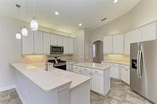 337 Snapdragon Loop, Bradenton, FL 34212 - Photo 4