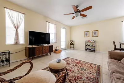 3860 82nd Avenue Circle E #101, Sarasota, FL 34243 - Photo 8
