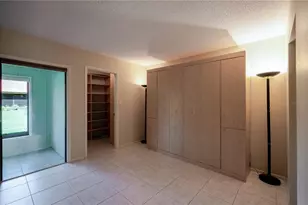 6600 Draw Ln, Sarasota, FL 34238 - Photo 14