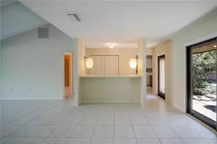 6600 Draw Ln, Sarasota, FL 34238 - Photo 8