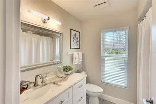 4034 Wilshire Cir E, Sarasota, FL 34238 - Photo 24