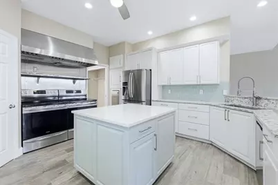 5544 Dinah Lane, Sarasota, FL 34231 - Photo 16