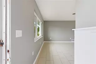 363 Glen Oak Rd, Venice, FL 34293 - Photo 10