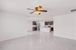 12210 Kingsley Trl, Parrish, FL 34219 - Photo 10