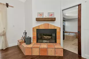 681 Avenida De Mayo, Sarasota, FL 34242 - Photo 38