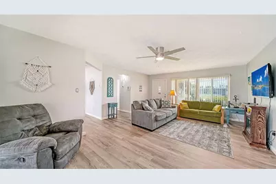 22201 Olean Boulevard, Port Charlotte, FL 33952 - Photo 6