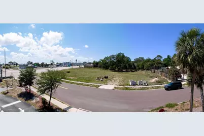 7972 N Tamiami Trail, Sarasota, FL 34243 - Photo 8