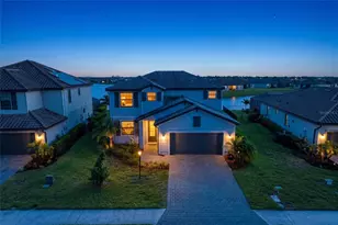 5325 Coral Reef Wy, Bradenton, FL 34211 - Photo 1