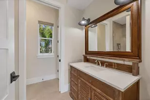 7927 Longbay Blvd, Sarasota, FL 34243 - Photo 24