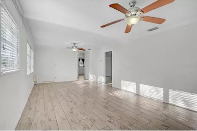 345 S Tuttle Avenue, Sarasota, FL 34237 - Photo 6