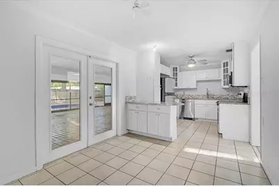 345 S Tuttle Avenue, Sarasota, FL 34237 - Photo 2