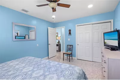 204 29th Street, Holmes Beach, FL 34217 - Photo 18