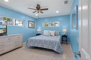 204 29th St, Holmes Beach, FL 34217 - Photo 16