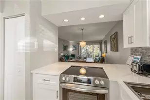 1801 Gulf Dr N, Bradenton Beach, FL 34217 - Photo 6