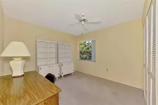 3360 Ramblewood Dr S, Sarasota, FL 34237 - Photo 24