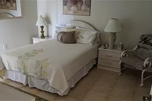 9300 Clubside Cir, Sarasota, FL 34238 - Photo 8