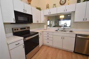 9300 Clubside Cir, Sarasota, FL 34238 - Photo 44