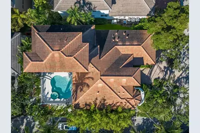 1451 Rebecca Lane, Sarasota, FL 34231 - Photo 4