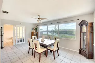 3810 Joyce Dr, Bradenton, FL 34208 - Photo 14