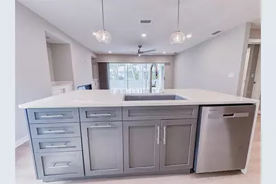 3038 Ringwood Meadow #20, Sarasota, FL 34235 - Photo 4