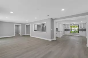4645 Hunter Ridge Dr, Sarasota, FL 34233 - Photo 34