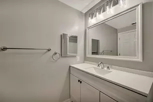 5552 Bentgrass Dr, Sarasota, FL 34235 - Photo 32