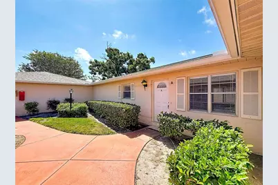 2188 Corinne Court S #A, Saint Petersburg, FL 33712 - Photo 1
