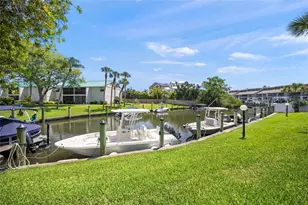 5619 Midnight Pass Rd, Sarasota, FL 34242 - Photo 24