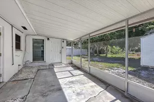 4131 Prudence Dr, Sarasota, FL 34235 - Photo 32