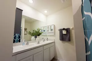 17014 Blister Wing Dr, Wimauma, FL 33598 - Photo 20