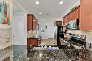 19191 Lappacio St, Venice, FL 34293 - Photo 10