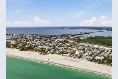 3705 E Bay Drive #117, Holmes Beach, FL 34217 - Photo 4