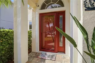 11212 Coralbean Dr, Lakewood Ranch, FL 34202 - Photo 4
