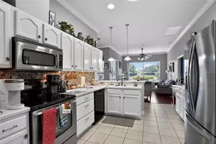 24001 Robinwood St, Leesburg, FL 34748 - Photo 10