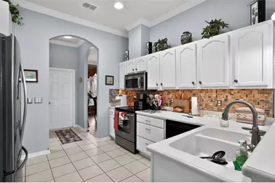 24001 Robinwood Street, Leesburg, FL 34748 - Photo 12