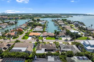 6129 Leeland St S, Saint Petersburg, FL 33715 - Photo 44
