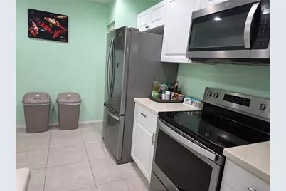 3607 Avenida Madera #B, Bradenton, FL 34210 - Photo 10