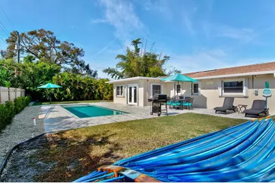 2572 Jefferson Circle, Sarasota, FL 34239 - Photo 54