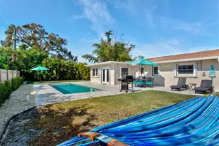 2572 Jefferson Cir, Sarasota, FL 34239 - Photo 54