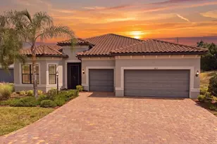 18115 Littleton Pl, Bradenton, FL 34202 - Photo 2