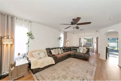 12534 Evington Point Drive, Riverview, FL 33579 - Photo 6