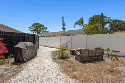 831 Winter Garden Drive, Sarasota, FL 34243 - Photo 52