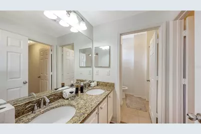 5001 Baraldi Circle #22-202, Sarasota, FL 34235 - Photo 20