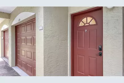 5001 Baraldi Circle #22-202, Sarasota, FL 34235 - Photo 4